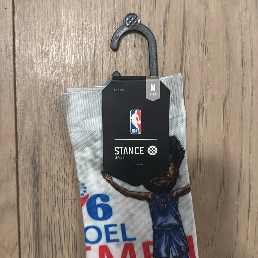NWT Stance Joel Embiid Big Head Philadelphia Sixers NBA Socks Size M (6-8.5)